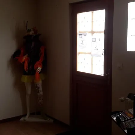 לינה וארוחת בוקר Au Gallodrome Et Table D'hotes En Estaminet Prive Sur