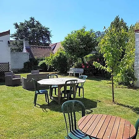 Bed and Breakfast Au Gallodrome Et Table D'hotes En Estaminet Prive Sur Drincham