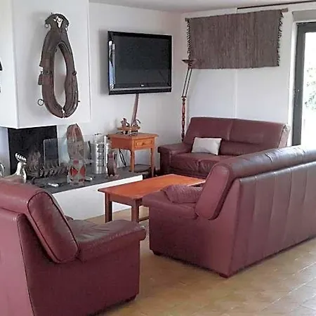 Bed and Breakfast Au Gallodrome Et Table D'hotes En Estaminet Prive Sur