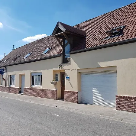 Bed and Breakfast Au Gallodrome Et Table D'hotes En Estaminet Prive Sur 3*